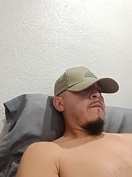 Lalin2323 online show from 03/01/26, 10:23