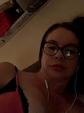 CherryCe online show from 11/30/25, 09:52