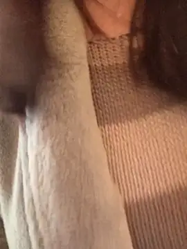 gatitachula93 online show from 02/23/26, 02:25