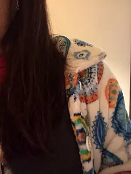 gatitachula93 online show from 03/14/26, 08:47