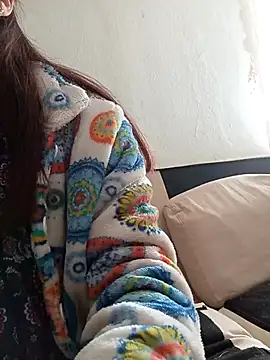 gatitachula93 online show from 04/02/26, 12:36