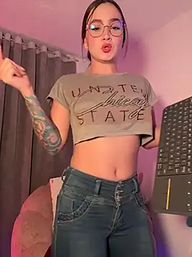 Sara Rose   online show from 02/08/26, 10:46