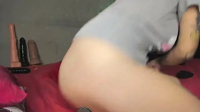 Shadia Squirt online show from 11/05/25, 10:54