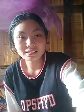 Hilary-123 online show from 04/22/26, 05:32