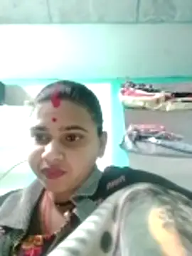 Big hot44 online show from 12/19/25, 03:24