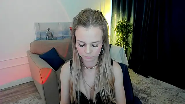 Snapshot of MidnighteAura chatting on 05/20/26, 11:27 MidnighteAura online show from 05/20/26, 11:27