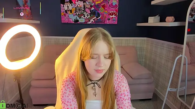 Victori Fox online show from 04/18/26, 11:49