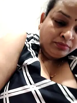 Snapshot of Sexey-Model21 chatting on 04/25/26, 07:11 Sexey-Model21 online show from 04/25/26, 07:11