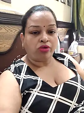 Snapshot of Sexey-Model21 chatting on 05/06/26, 06:30 Sexey-Model21 online show from 05/06/26, 06:30