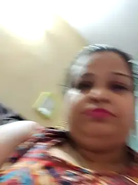 Snapshot of Sexey-Model21 chatting on 06/10/26, 05:56 Sexey-Model21 online show from 06/10/26, 05:56