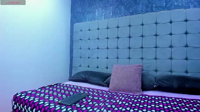 Messy Karol  online show from 12/03/25, 01:53