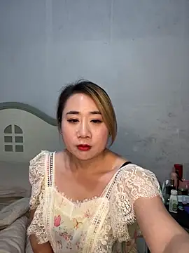 Lulu-521 online show from 12/05/25, 01:20