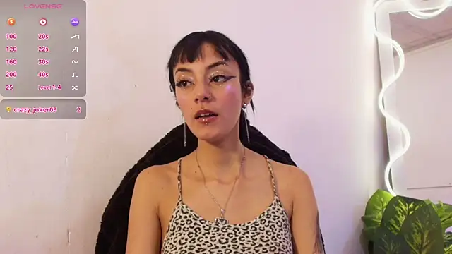 CHEERRY TAY1 online show from 03/30/26, 07:15