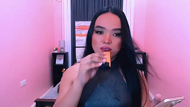 Fantacyloverr online show from 03/17/26, 08:39