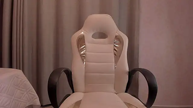 Miss dare online show from 02/02/26, 10:25