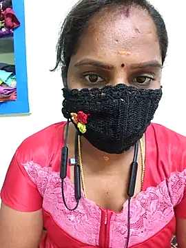 Tamil Pallavi online show from 06/18/26, 05:19