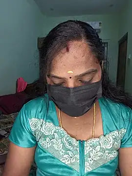 Tamil Pallavi online show from 07/24/26, 02:04