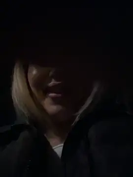 Snapshot of AnikaSunshine chatting on 01/31/26, 08:18 AnikaSunshine online show from 01/31/26, 08:18