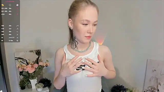 Snapshot of MaireLanda chatting on 02/15/26, 04:09 MaireLanda online show from 02/15/26, 04:09