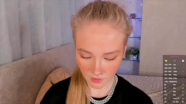 Snapshot of MaireLanda chatting on 06/05/26, 06:52 MaireLanda online show from 06/05/26, 06:52