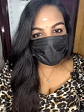 Snapshot of Tamil_Shara chatting on 04/14/26, 07:25 Tamil Shara online show from 04/14/26, 07:25