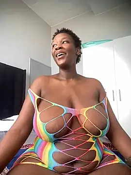 GiantClithpee online show from 03/07/25, 07:19