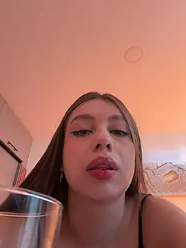 saracavali online show from 04/25/26, 07:22