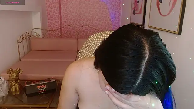 Nina harpper  online show from 03/24/26, 01:05