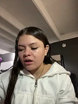 Camila Duarte2 online show from 02/02/26, 01:54