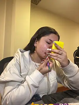 Camila Duarte2 online show from 04/20/26, 01:36