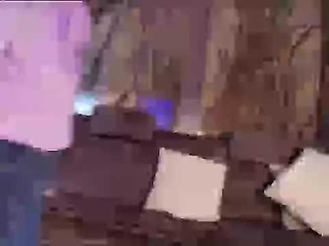 Snapshot of EnzoDarkwood chatting on 12/03/25, 01:31 EnzoDarkwood online show from 12/03/25, 01:31