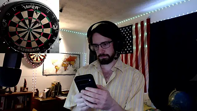 Snapshot of lothrop_ chatting on 02/06/26, 12:52 lothrop online show from 02/06/26, 12:52