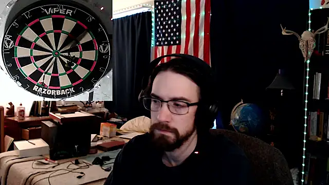 Snapshot of lothrop_ chatting on 02/10/26, 01:04 lothrop online show from 02/10/26, 01:04