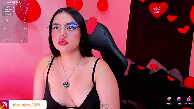 Nicolle Ruizz online show from 02/15/26, 10:36