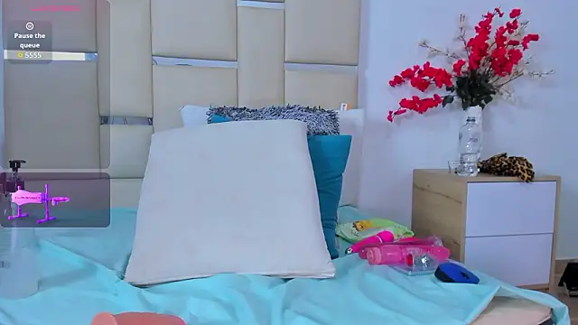 MajoLinares online show from 02/03/26, 08:25