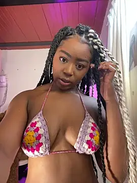 Cynthia es online show from 04/14/26, 02:23