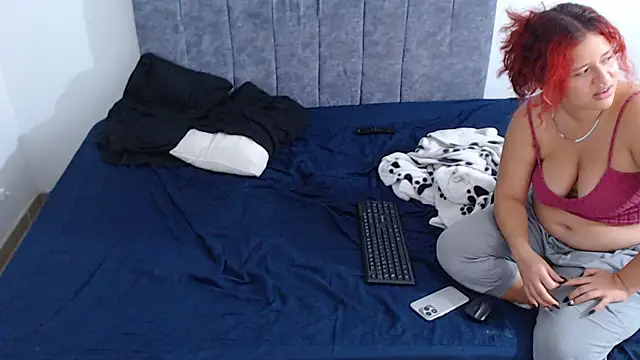 hottie couplee online show from 03/31/26, 11:05