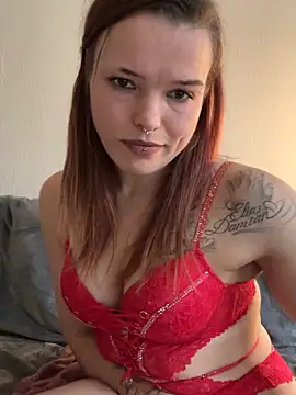 LoreenKinky online show from 12/03/25, 09:40