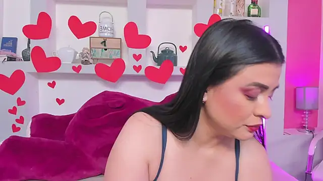 Snapshot of AnikaRomanoff_ chatting on 02/14/26, 02:36 AnikaRomanoff online show from 02/14/26, 02:36