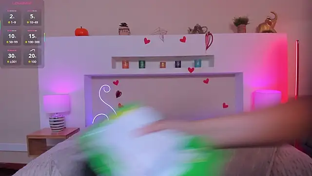 Snapshot of AnikaRomanoff_ chatting on 03/03/26, 11:38 AnikaRomanoff online show from 03/03/26, 11:38