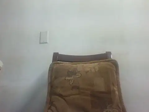 Snapshot of Ronny_Ron chatting on 05/20/26, 02:51 Ronny Ron online show from 05/20/26, 02:51