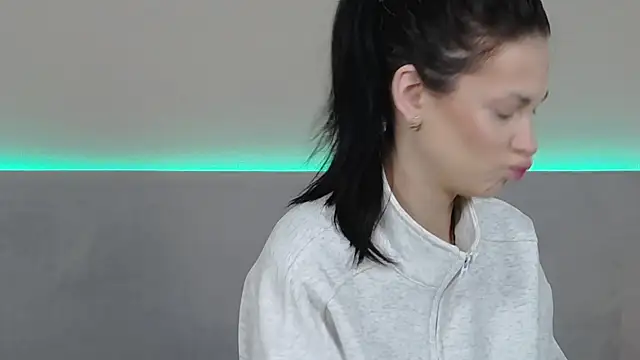 RachaelMils online show from 03/29/26, 04:01