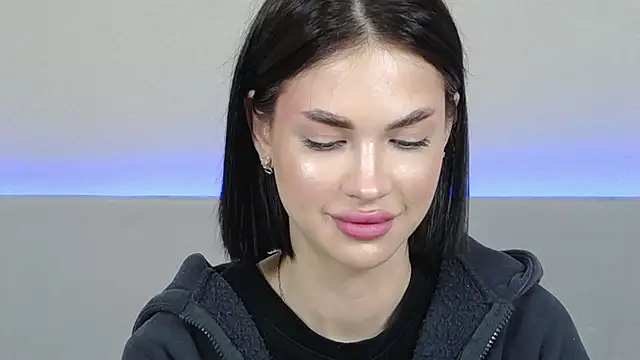 RachaelMils online show from 04/11/26, 07:45