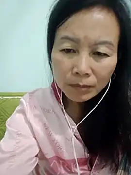 Lili-123k online show from 12/22/25, 06:49