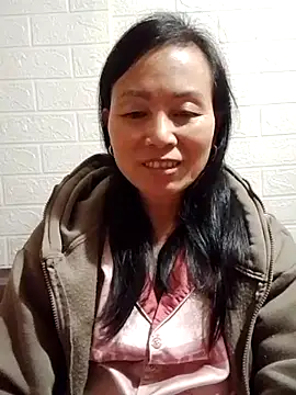 Lili-123k online show from 01/10/26, 03:30