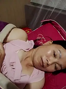 Lili-123k online show from 02/15/26, 08:49