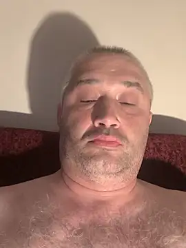 Olomoucak1982 online show from 06/18/26, 07:40