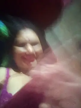 Your-shreya143 online show from 04/04/26, 07:44