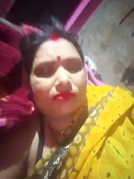 Your-shreya143 online show from 04/11/26, 07:40