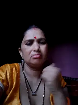 Your-shreya143 online show from 07/06/26, 12:07